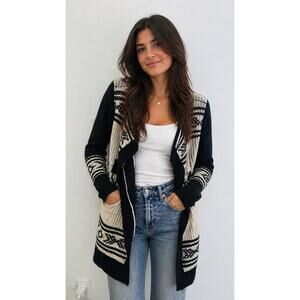 TYPE Z Black White Skull Design Open Knit Style Cardigan Reversible size Medium
